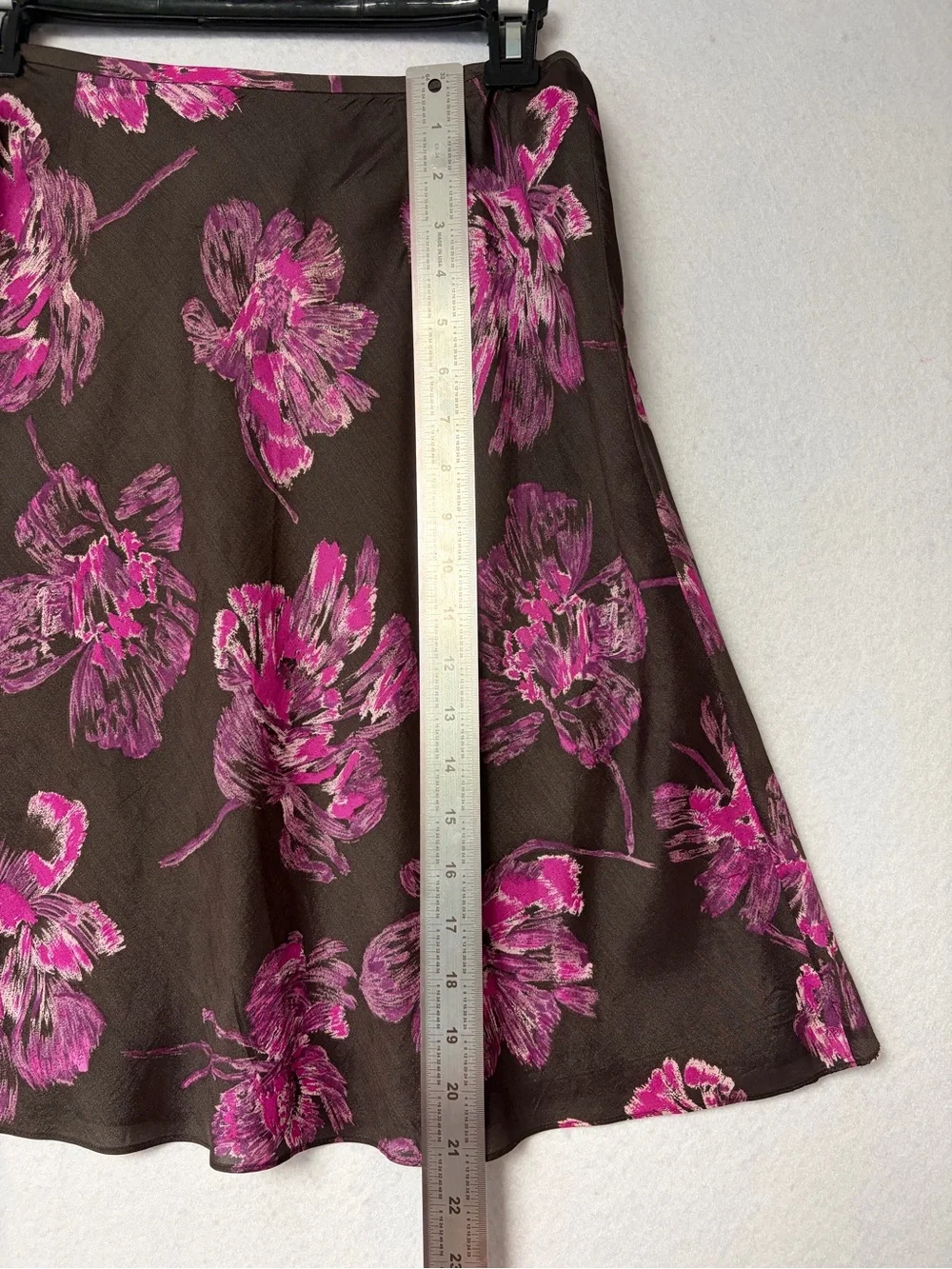 Ann Taylor Petites 100% Silk Floral  A-Line Skirt Brown Pink Lined  Size 2P